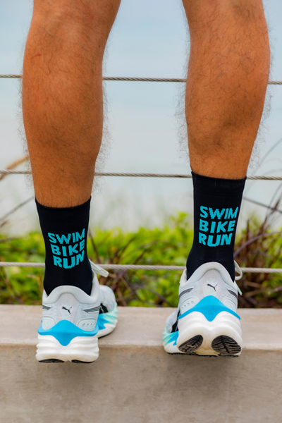 Swim Bike Run Negro Celeste